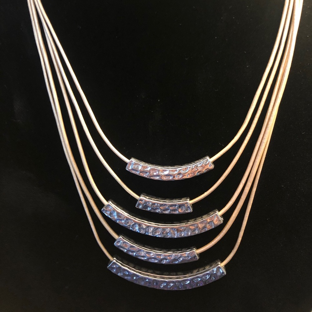 🔥Lia Sophia “Dunes” Necklace